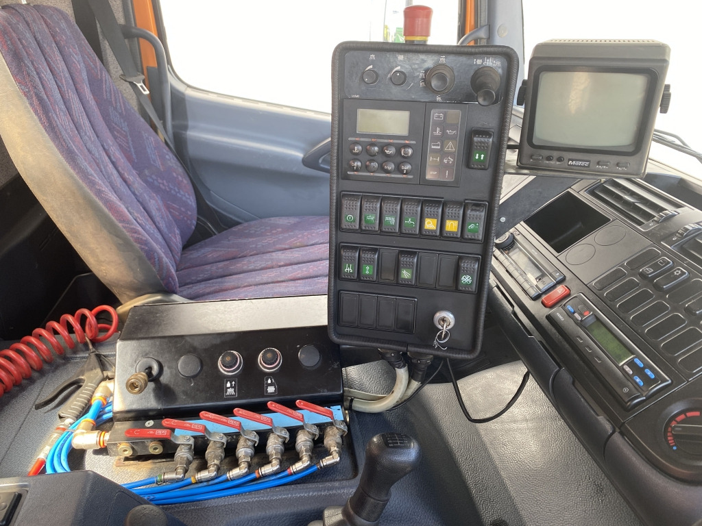 Sopmaskin Mercedes-Benz 1523 L