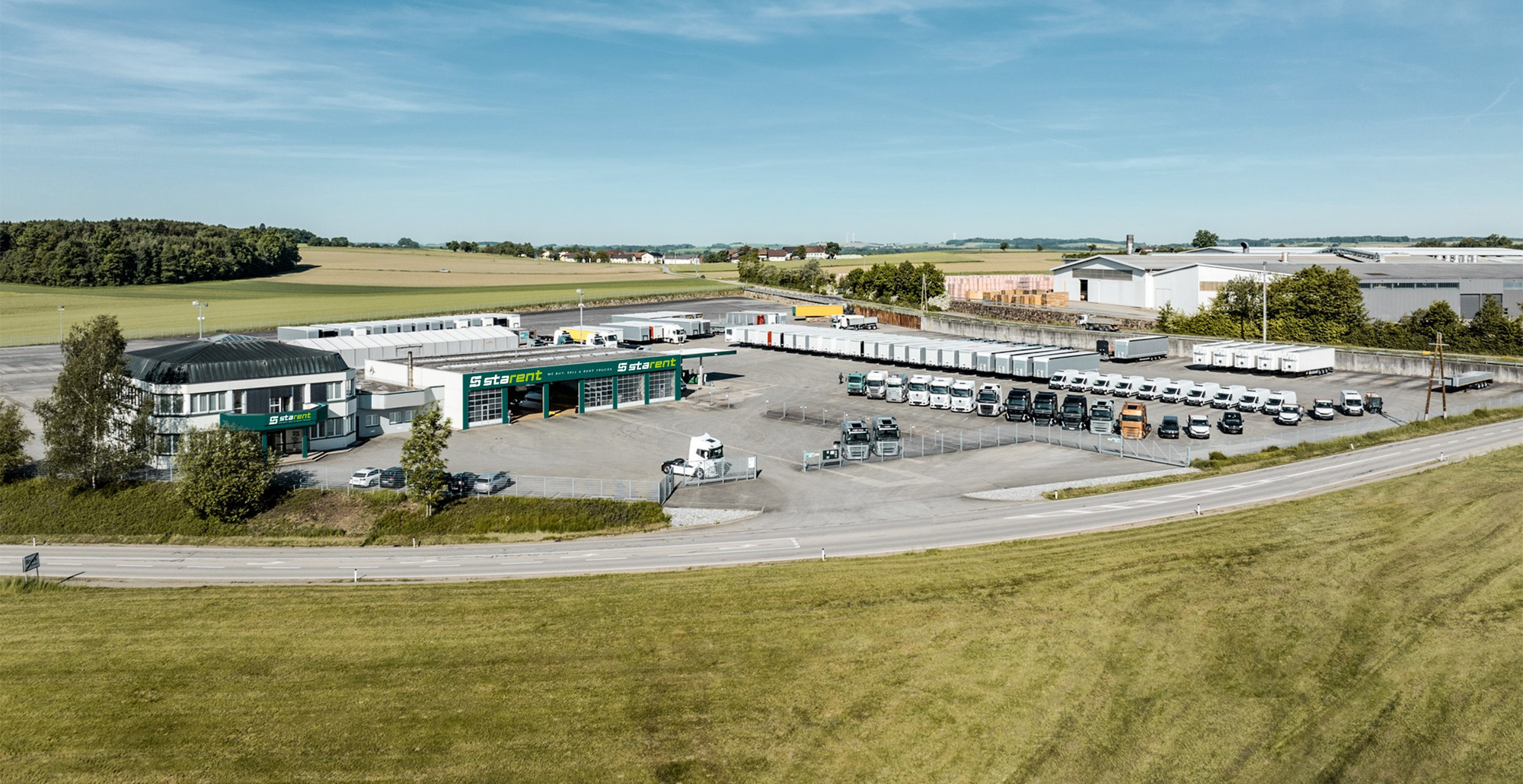 STARENT Truck & Trailer GmbH - Dragbilar MAN - År: 2025 undefined: bild 1