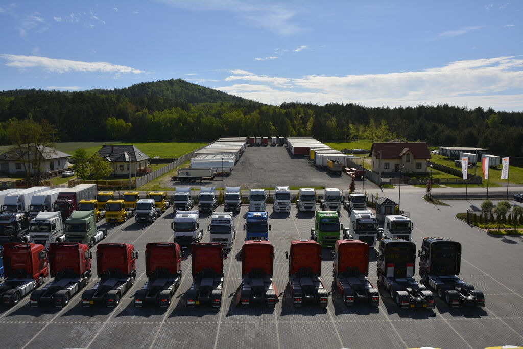 DUETDUDA - Byggmaskiner MERCEDES-BENZ - Diesel undefined: bild 8