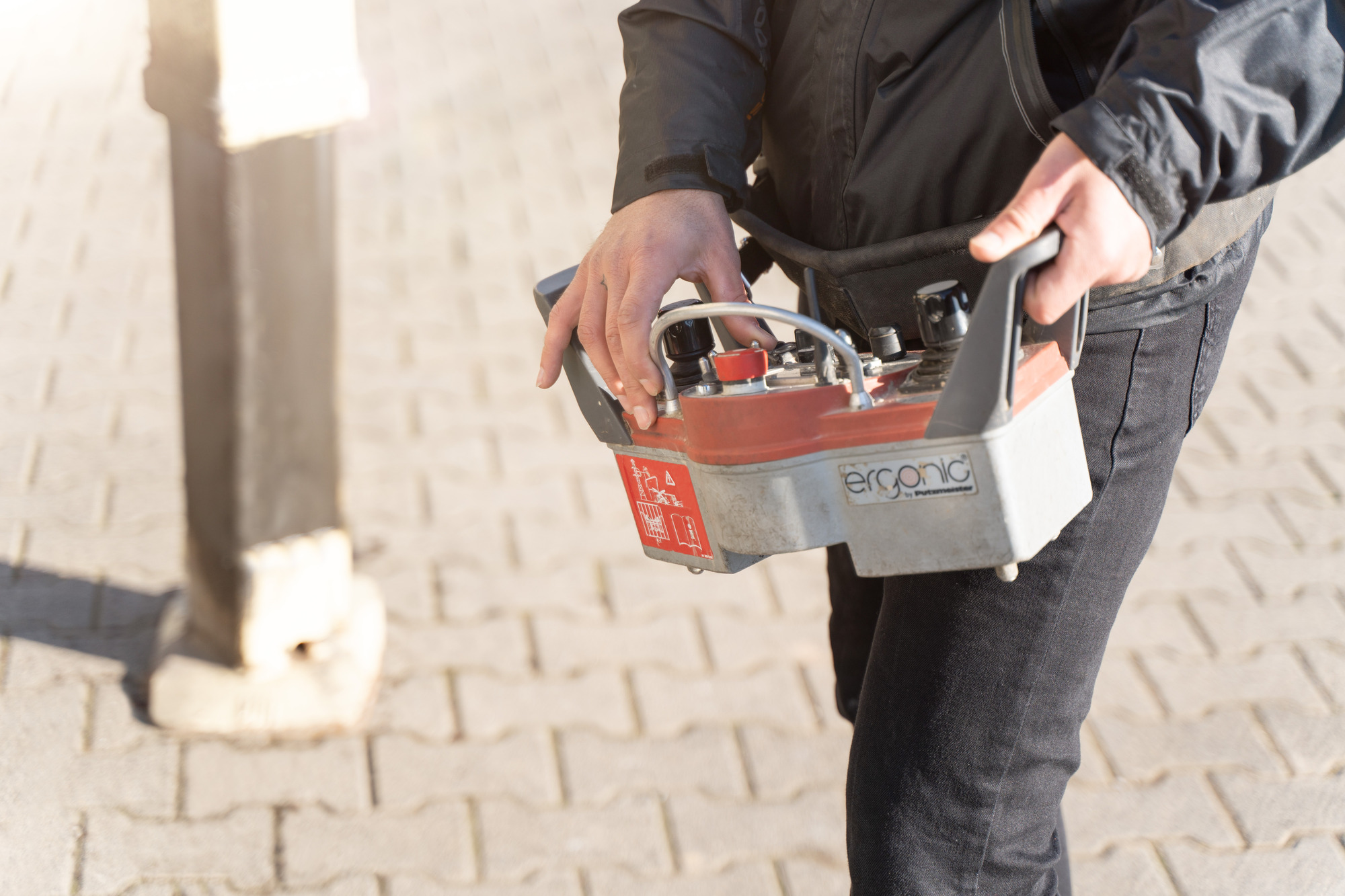 Golec Nutzfahrzeuge - Byggmaskiner SCHWING STETTER - År: 2010, 6x4 undefined: bild 1