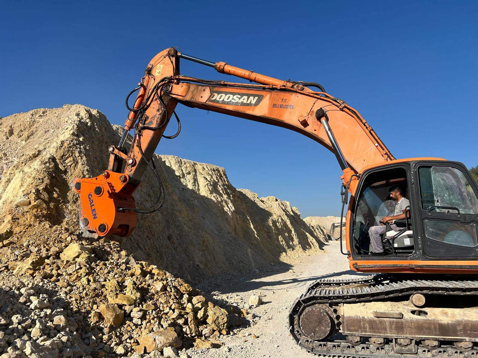 Galen Group Steel Manufacturing Industry and Trade Co. Inc. - Byggmaskiner JCB - År: 2023 undefined: bild 1