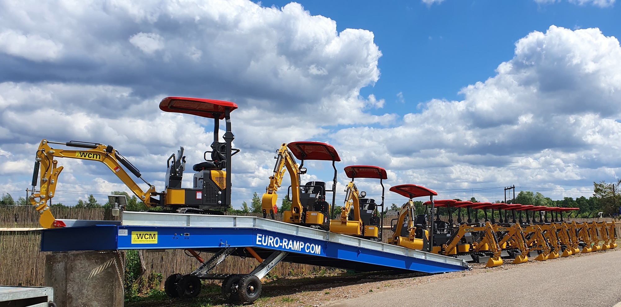 Handelsonderneming pieper - Byggmaskiner WCM - År: 2025 undefined: bild 1