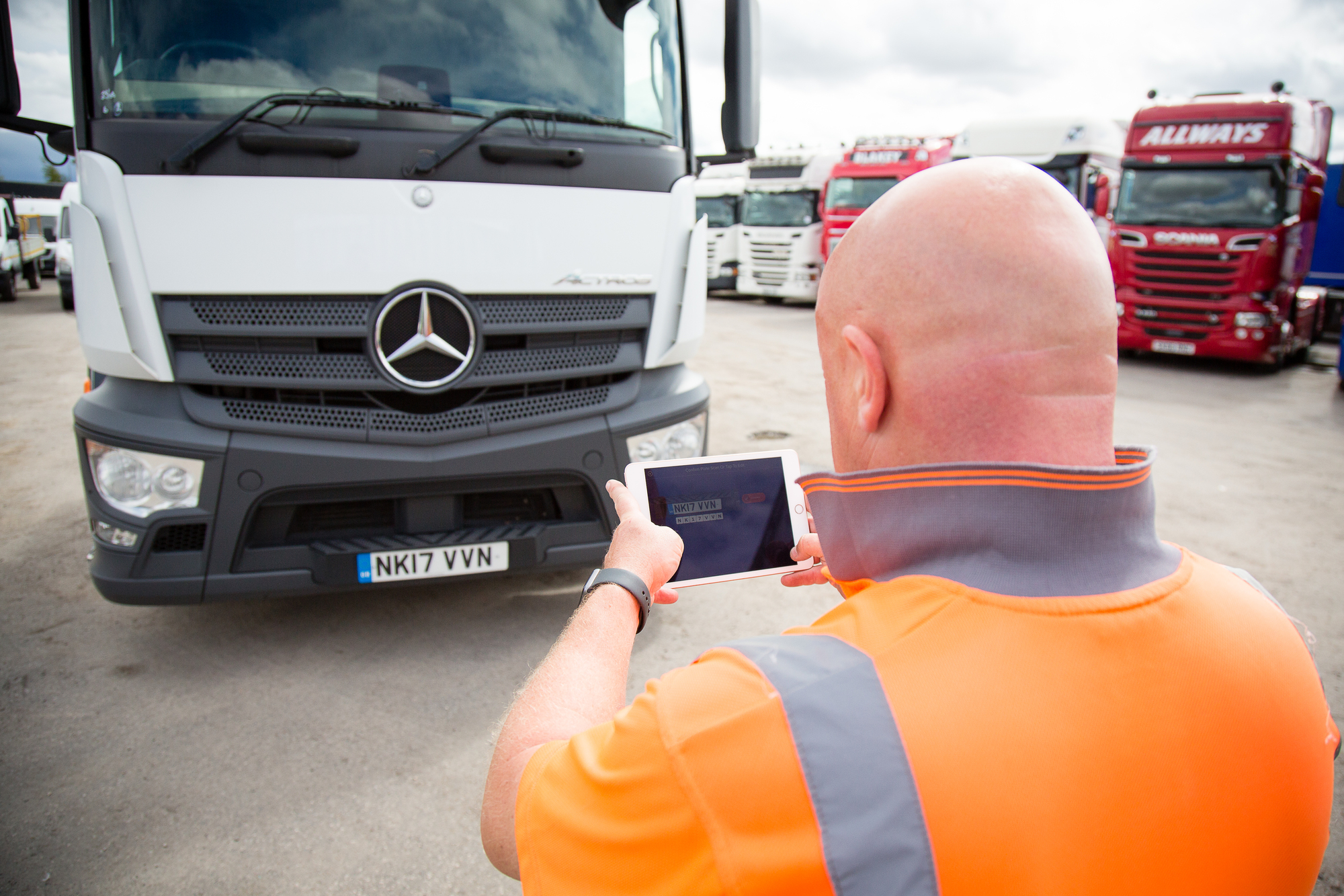 COMMERCIAL VEHICLE AUCTIONS LIMITED - Transportbilar - växellåda: automatisk undefined: bild 13