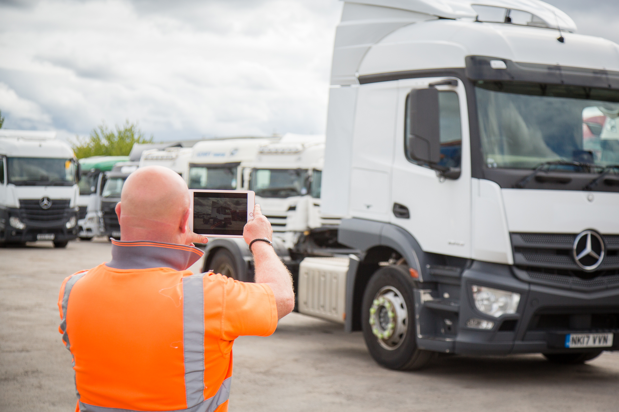 COMMERCIAL VEHICLE AUCTIONS LIMITED - Transportbilar - växellåda: automatisk undefined: bild 15