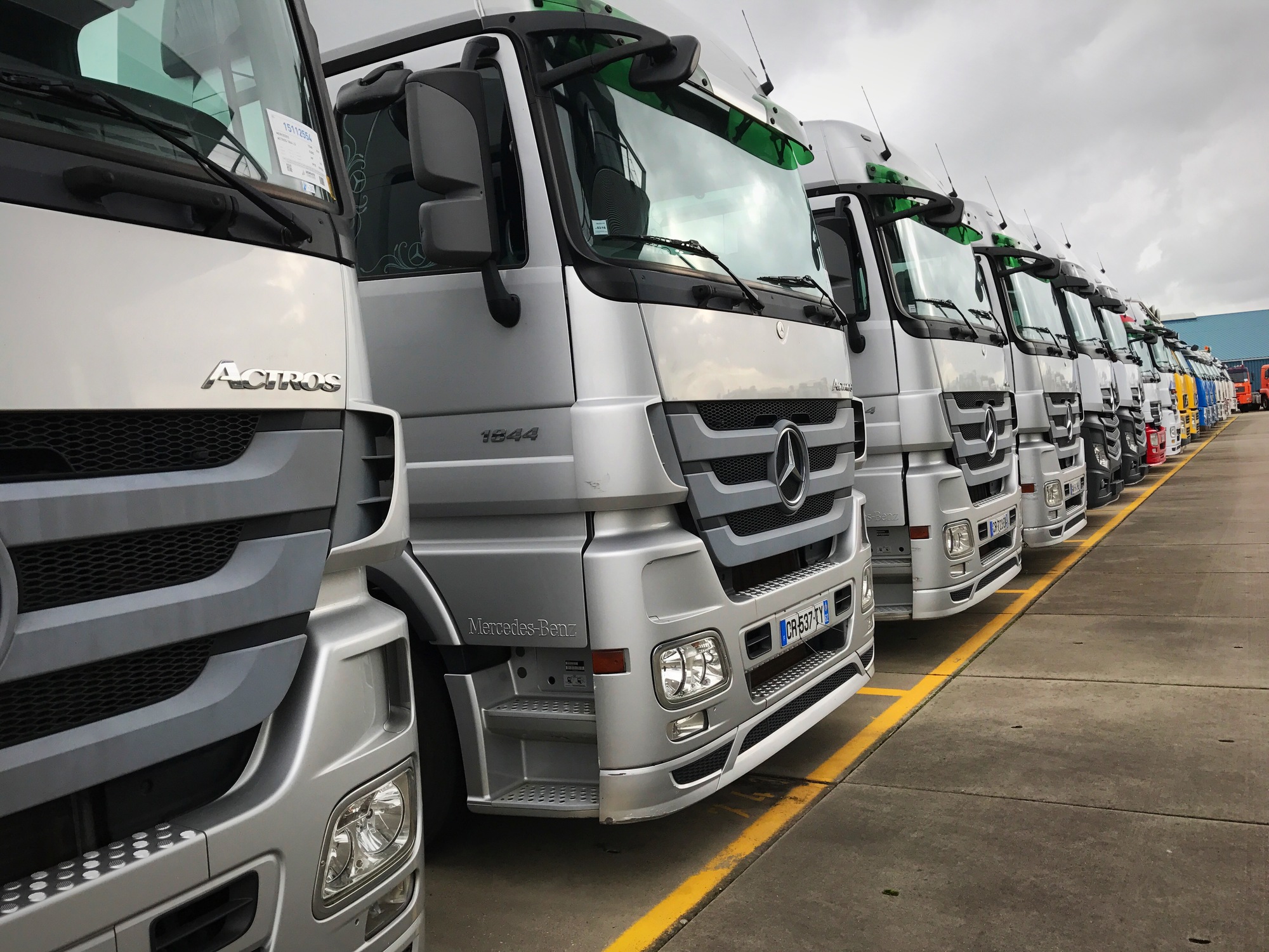 Degroote Trucks & Trailers - Lastbilar RENAULT - Euro 1, Diesel undefined: bild 9