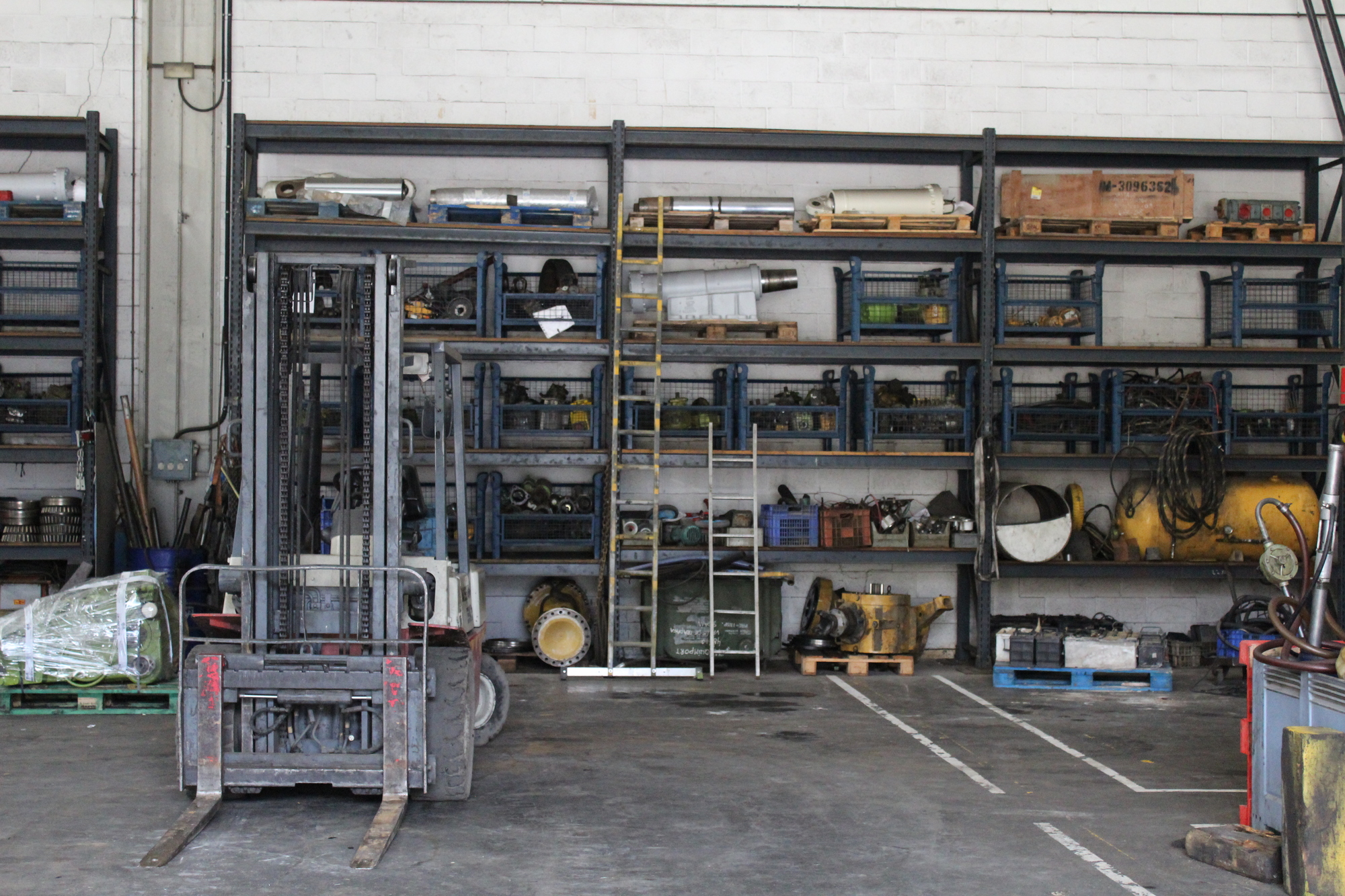 MAQUINARIA HONRADO S.L. - Materialhanteringsutrustning undefined: bild 7