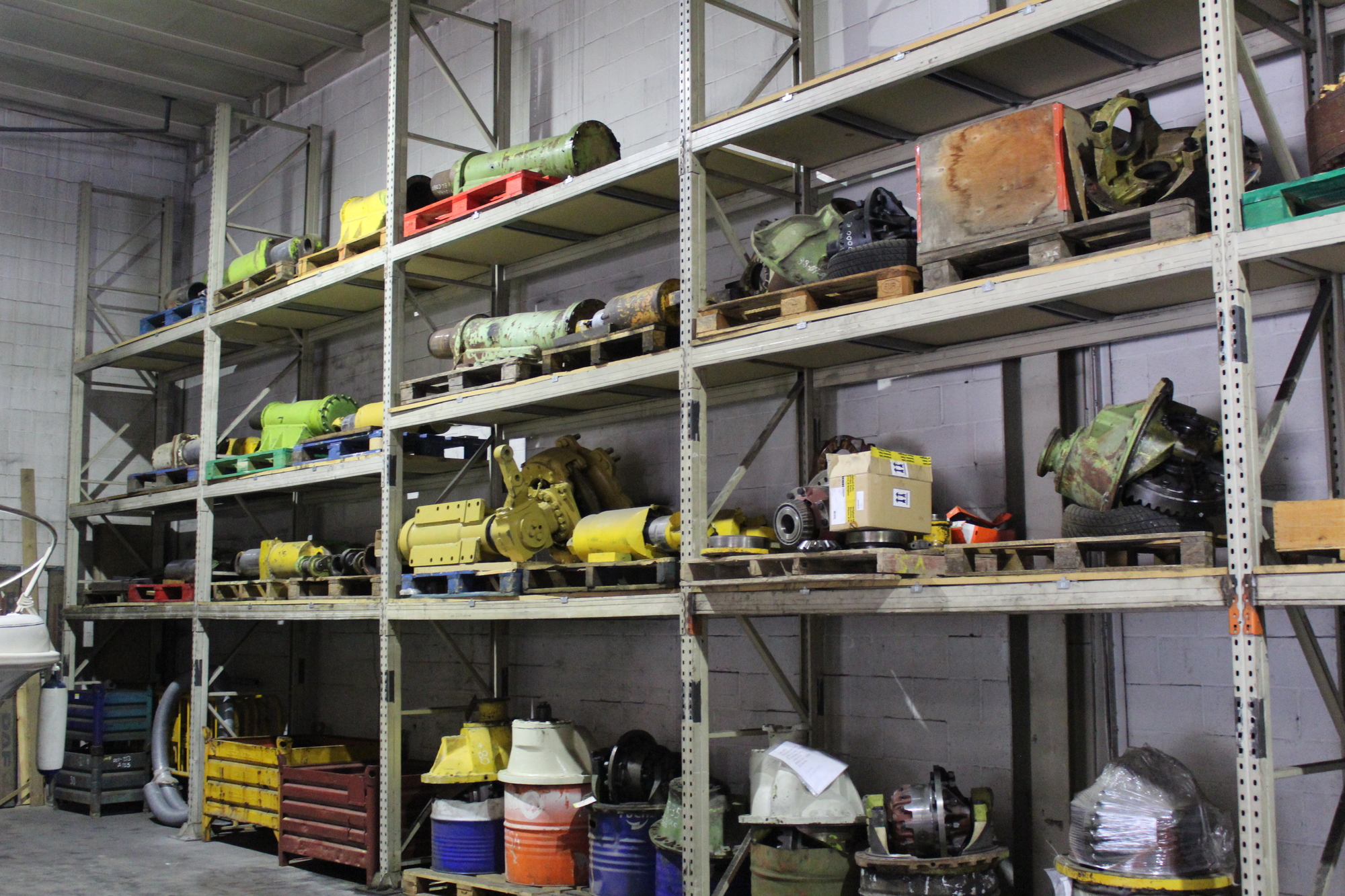 MAQUINARIA HONRADO S.L. - Materialhanteringsutrustning undefined: bild 3