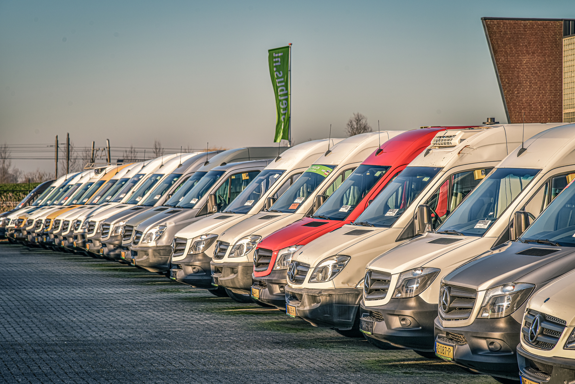 Kleyn Vans B.V. - Transportbilar FORD Transit - År: 2019 undefined: bild 1