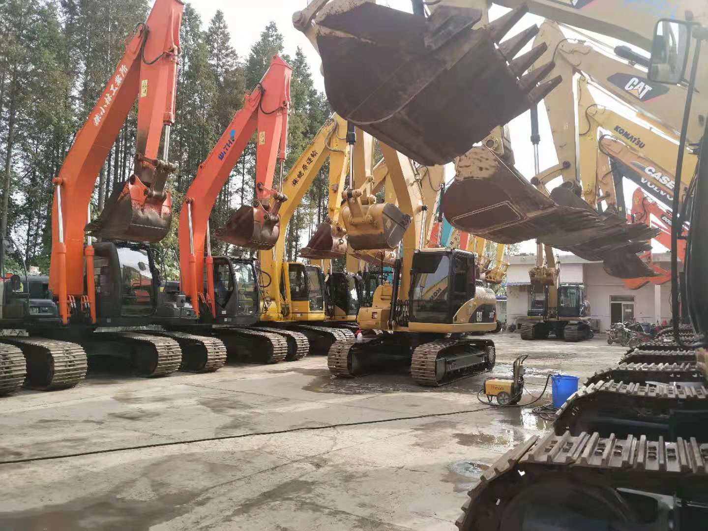 Shanghai Walila Engineering Machinery Co., Ltd. - Byggmaskiner KOBELCO - Euro 3 undefined: bild 9