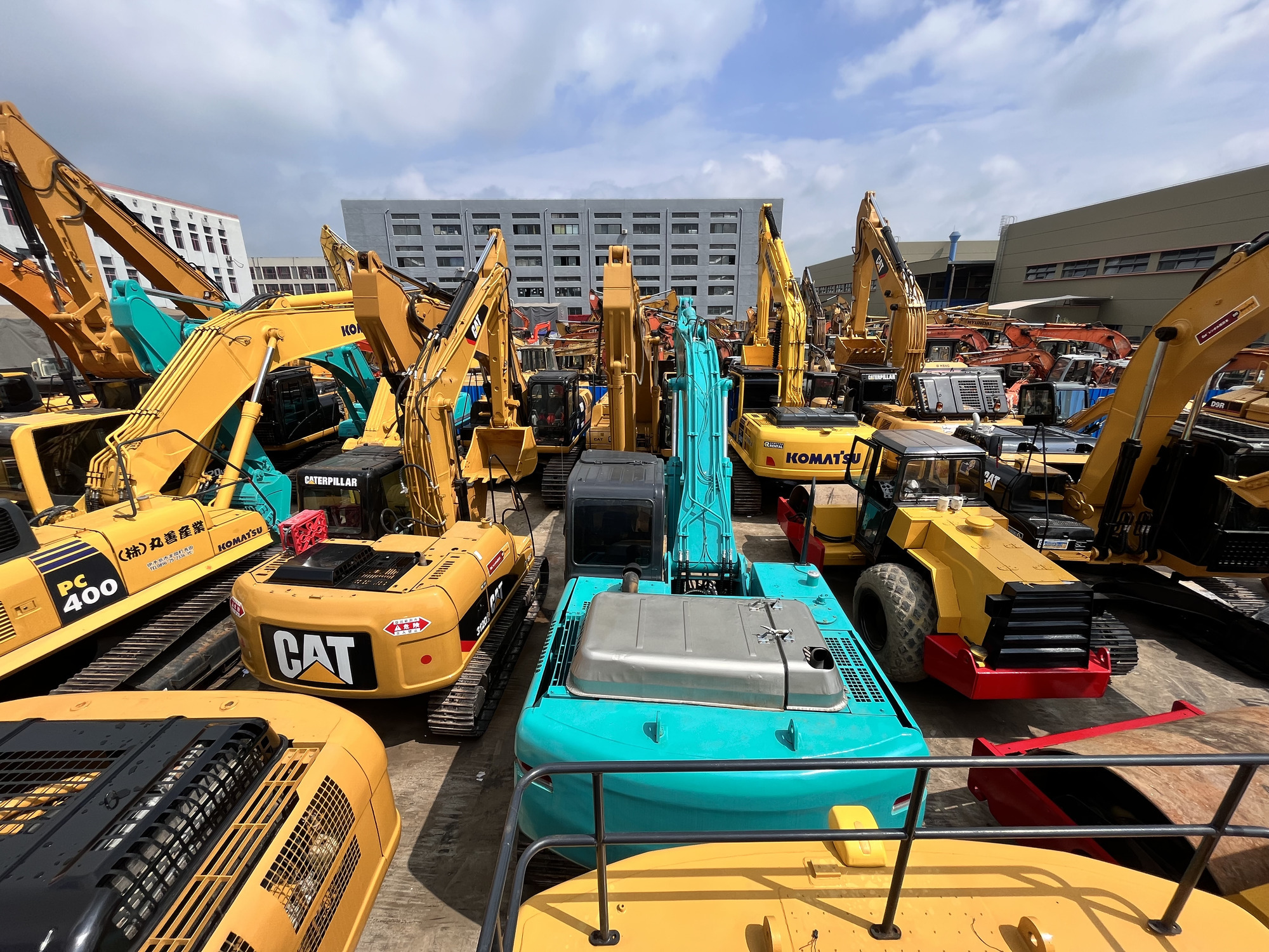 Qingdao Higher Weight Trade Co. LTD - Lastbilar SINOTRUK - 6x4 undefined: bild 3