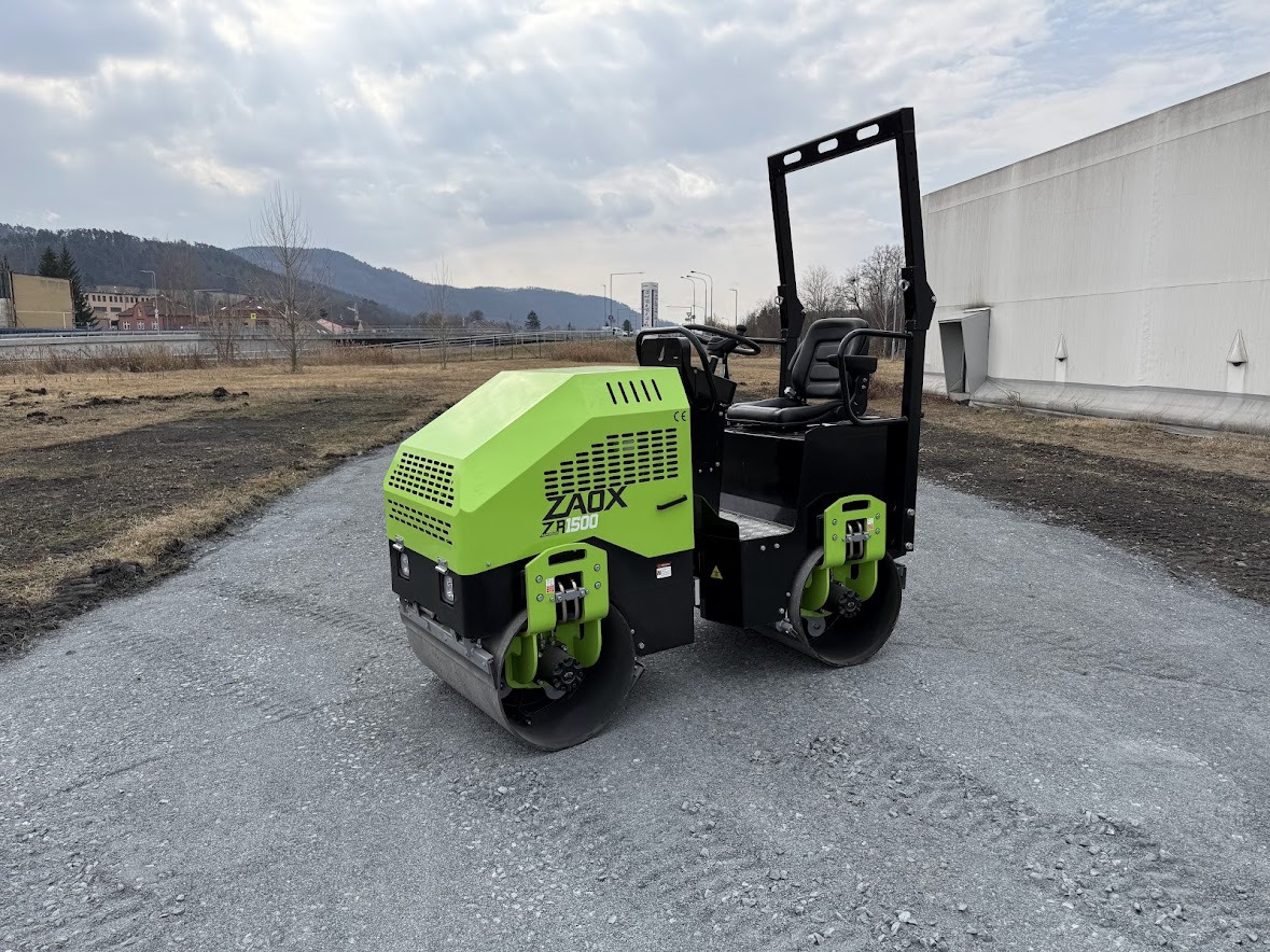 ZAOX CONSTRUCTION MACHINERY A.S. undefined: bild 8