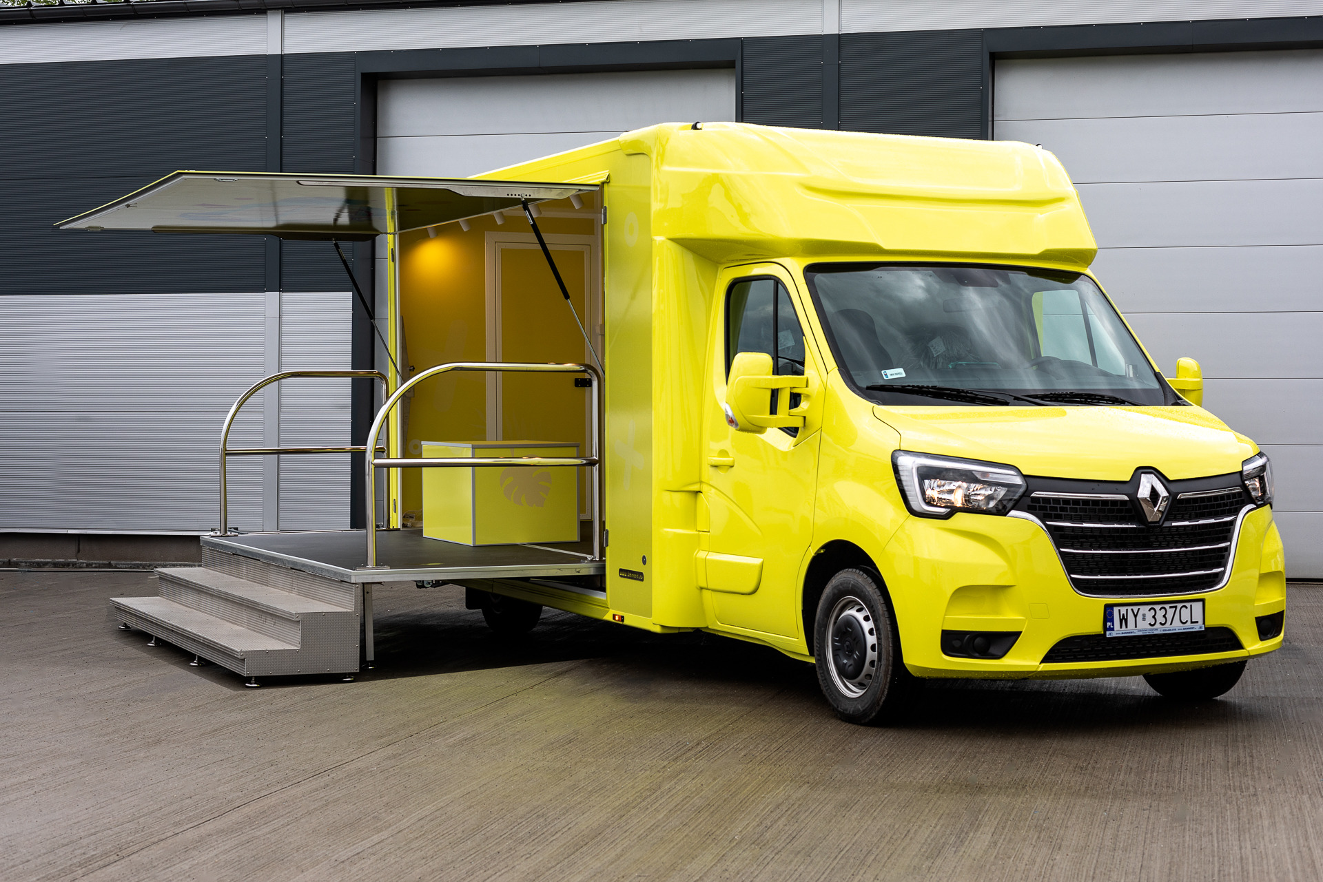 IDEX Denys Kharlamov - Släp - Pole undefined: bild 3