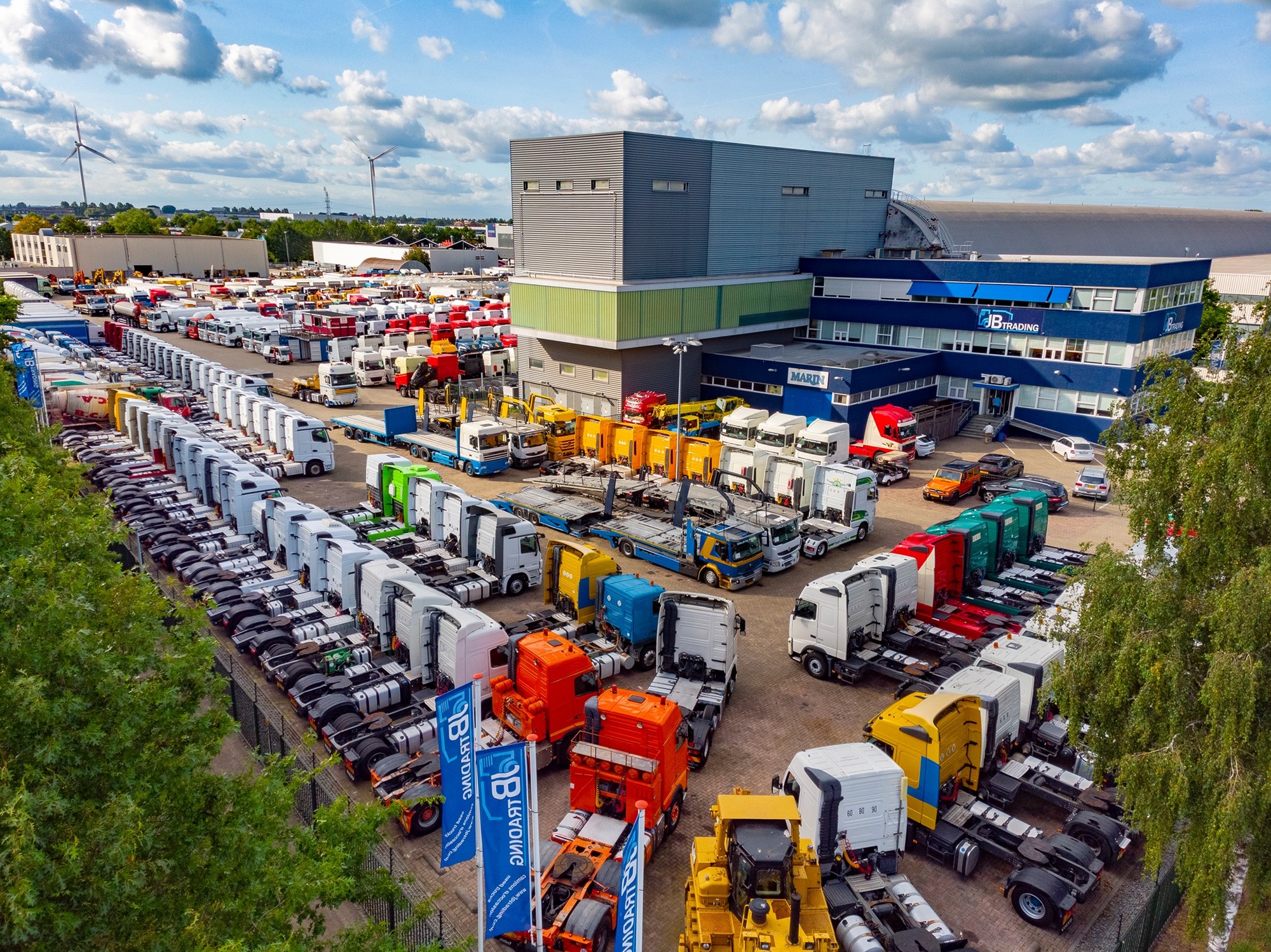 JB Trading b.v. - Lastbilar - År: 2013, Nederländerna, Diesel undefined: bild 1