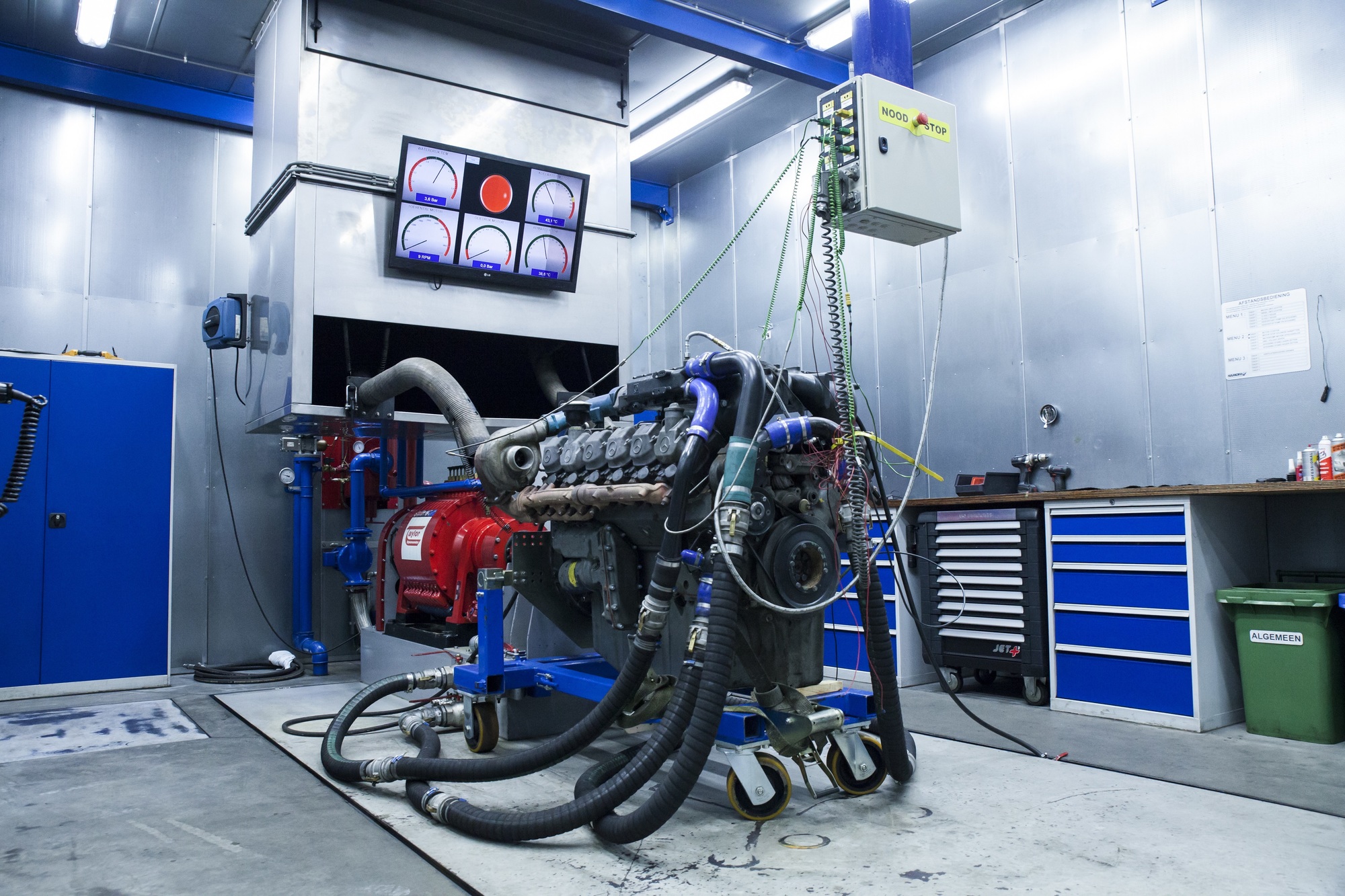 HAMOFA BVBA - Byggmaskiner DEUTZ - År: 2004 undefined: bild 10