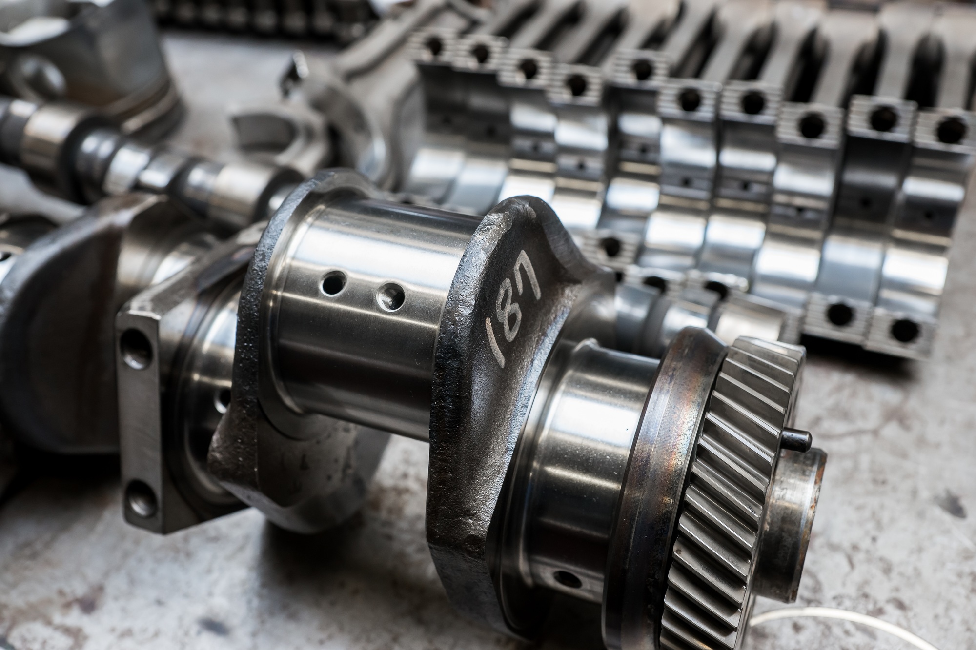 HAMOFA BVBA - Byggmaskiner DEUTZ - År: 2004 undefined: bild 4