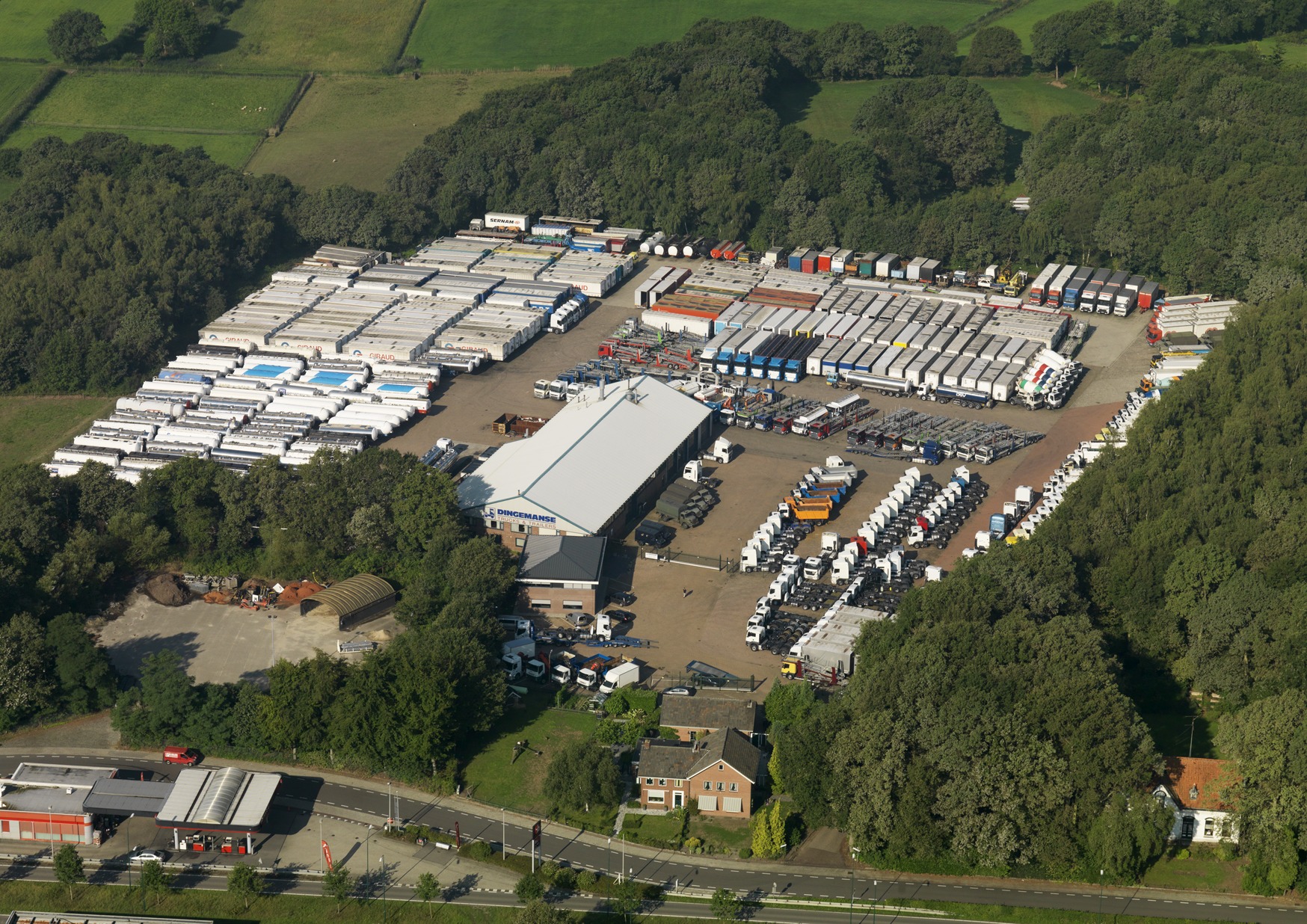 Dingemanse B.V. - Lastbilar MAN - År: 2012, växellåda: manuell undefined: bild 5