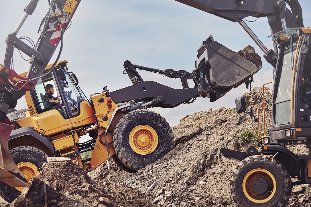 Saxtorp Trading AB - Byggmaskiner VOLVO L70F undefined: bild 1