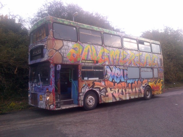 USED COACH SALES LTD - fordon till salu undefined: bild 11