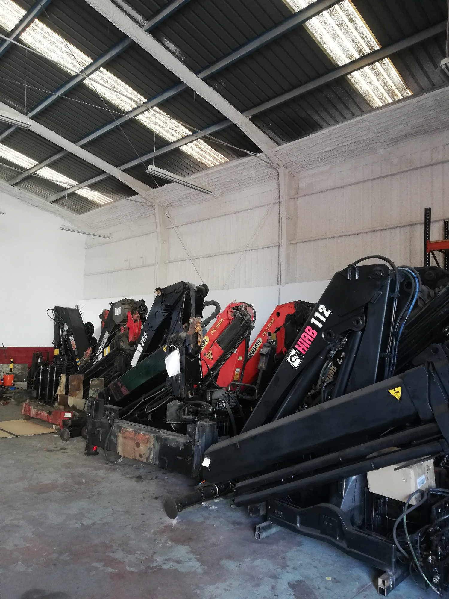 GRUCOM - fordon till salu undefined: bild 4