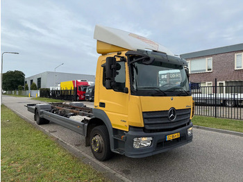 Chassi lastbil MERCEDES-BENZ Atego 1318