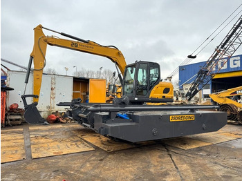 Flytande grävmaskin