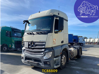Dragbil MERCEDES-BENZ Actros 1843