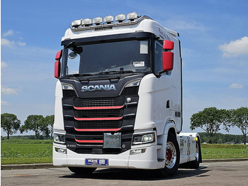 Dragbil SCANIA S 580