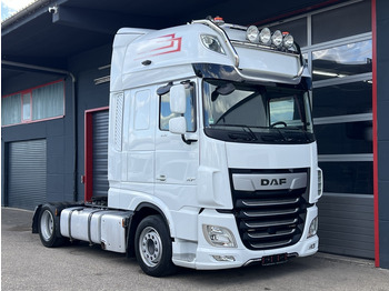 Dragbil DAF XF 530