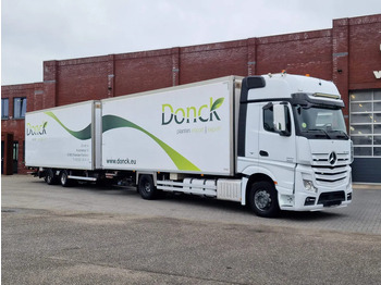 Lastbil med skåp MERCEDES-BENZ Actros 1942