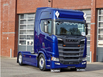 Dragbil SCANIA S 660 V8