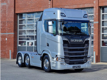 Dragbil SCANIA S 660 V8