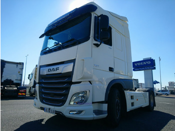 Dragbil DAF XF 95 530