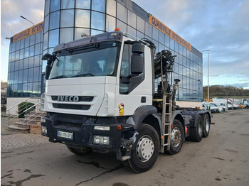 Lastväxlare lastbil IVECO Trakker