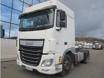 Dragbil DAF XF 105 460