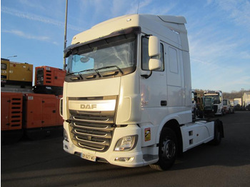 Dragbil DAF XF 105 460
