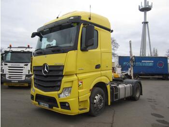 Dragbil MERCEDES-BENZ Actros 1845