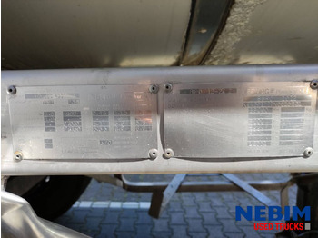 Tanktrailer Burg BPO 12-27 Z - Tank 26.165 Ltr: bild 4 Tanktrailer Burg BPO 12-27 Z - Tank 26.165 Ltr: bild 4