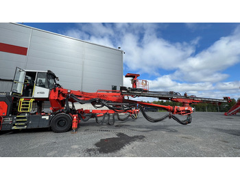 Styrbara borrmaskin SANDVIK