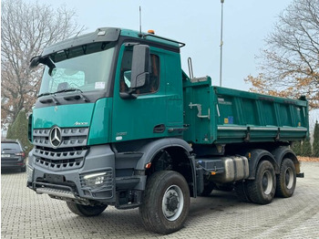 Tippbil lastbil MERCEDES-BENZ Arocs 3351