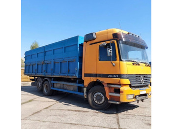 Flakbil MERCEDES-BENZ