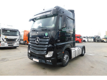Dragbil MERCEDES-BENZ Actros