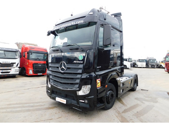 Dragbil MERCEDES-BENZ Actros