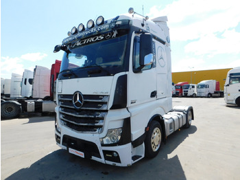 Dragbil MERCEDES-BENZ Actros