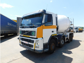 Betongbil VOLVO FM9 340