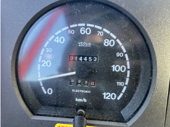 Tankbil FF 95 E 18 WR 4x4 FF 95 E 18 WR 4x4, 6000l Wassertank: bild 5