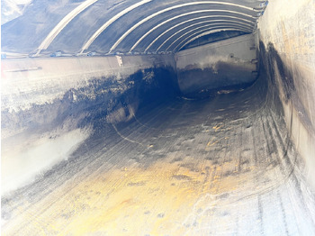 Semitrailer Schmitz Cargobull SKI 24 SL 7.2 SKI 24 SL 7.2, Thermo-Stahlmulde ca. 24m³, Liftachse, E-Verdeck: bild 2 Semitrailer Schmitz Cargobull SKI 24 SL 7.2 SKI 24 SL 7.2, Thermo-Stahlmulde ca. 24m³, Liftachse, E-Verdeck: bild 2