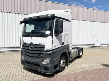 Dragbil MERCEDES-BENZ Actros 1842