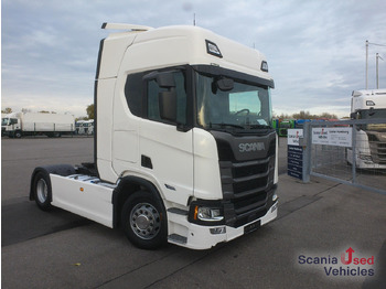 Dragbil SCANIA R 460