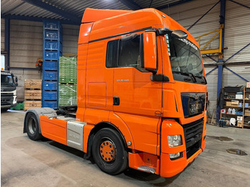Dragbil MAN TGA 18.460