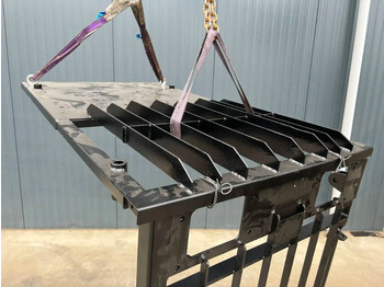 Ny Hytt och interiör för Byggmaskiner Cat 312D Guard: bild 2 Ny Hytt och interiör för Byggmaskiner Cat 312D Guard: bild 2